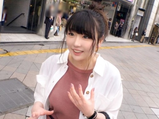 【素人】デカパイの保母さん！新宿で見つけたのでゲットしてみたら何てエロいんだ！オッパイの柔らかさはかなり良い感じです！