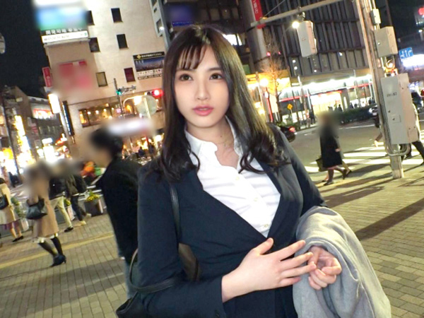 【素人】顔面S級で長身の巨乳美人をゲット！電マ＆クンニで理性を崩壊させて肉棒で突きまくるセックス！