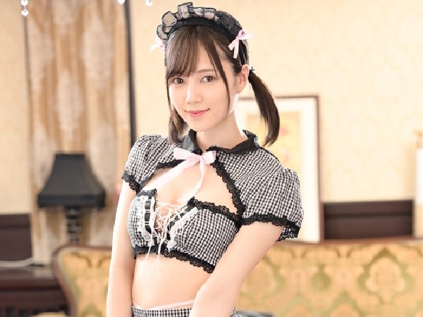 【痴女メイドの逆襲】『もっとちょうだい♡』男を翻弄する小悪魔メイドがオチンポ狩り！足コキで責め立て、射精したてのザーメンをごっくん！男を骨抜きにするエロテクに悶絶必至！