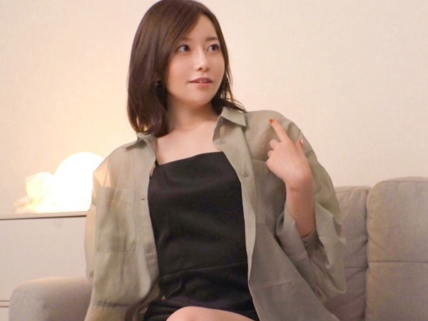 【28歳美女】欲情しすぎな素人・さちかさん❤ビンビンに燃え上がる激しいセックスっ！騎乗位気持ち良すぎ！！