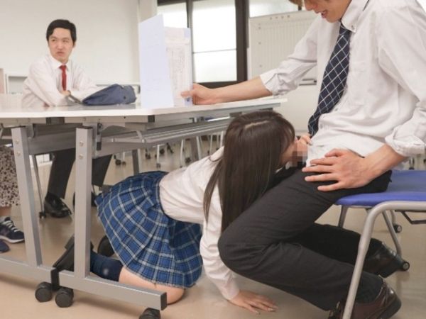 【制服痴女JKの逆襲】『先生、今日もいっぱい出してね♥』お気に入りの教師を射精管理する小悪魔女子校生！真面目な授業中や放課後に、制服姿で先生のチ○コをいじめて、エッチな笑顔で射精させちゃう！