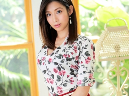 【電マ責めで濡れちゃう】『あっ…ダメ…感じちゃう…』セクシーなお姉さんが電マで敏感なトコロを刺激され、マンコがグチョグチョに！思わず舐め回したくなるエロボディに興奮MAX！