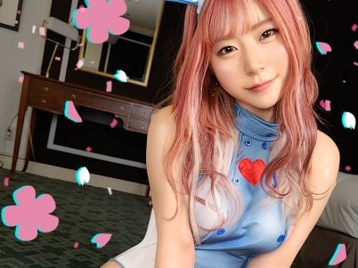 【ギャル美容師の裏バイト】イケメン客にメロメロ♥ 令和のヤリマン美容師がコスプレで誘惑！ 濃厚ご奉仕フェラから本番まで、エロカワビッチの性欲爆発セックス！！