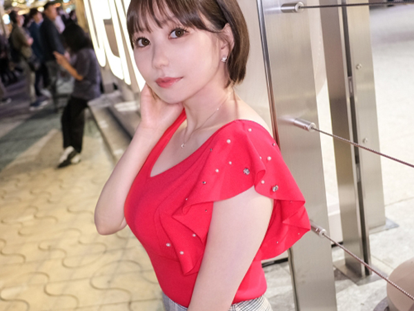 【色白巨乳お姉さんの生ハメSEX】『ダメ…そこ気持ち良すぎ…』柔らか巨乳を揉みしだき、パンスト破いて即挿入！美ボディお姉さんがエロすぎる反応で乱れまくる！♡