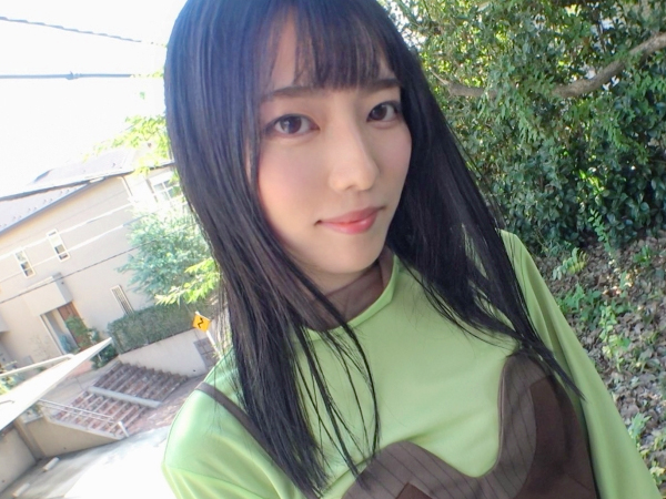 【小柄美少女の初撮りSEX】『気持ち良すぎる…』低身長で可愛いすぎる素人娘が、カメラの前で恥じらいながらも敏感マンコを激ハメされ、淫らに悶える！小悪魔的な喘ぎ声と大絶頂がたまらない！♡