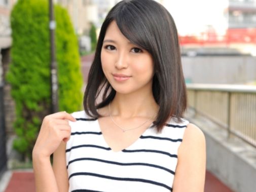 【オイルまみれのエロ施術】『もう我慢できない…』マッサージ師のテクにメロメロ！チンポを見つめる瞳がエロ可愛い♡オマンコを激しく突かれ、中出しフィニッシュで大満足！