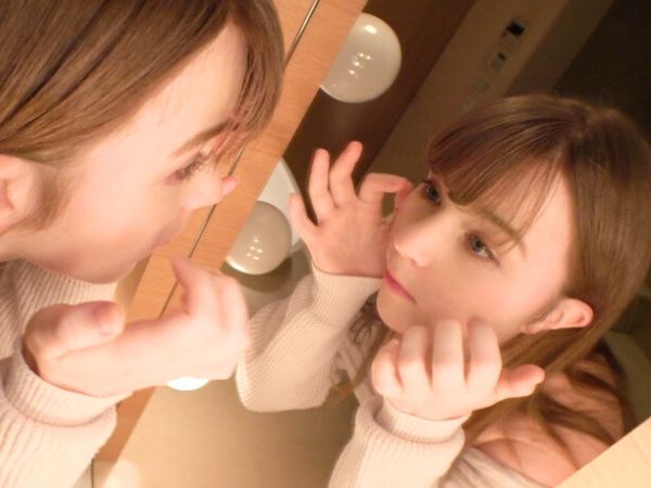 【白人女子】ギン立ちペニスに欲情するカリフォルニア美女っ…!巨根のカリ首も好きそうですねっ…!