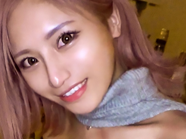 【ギャル美人のエロすぎる誘惑】『奥まで突いて…』超美形のスレンダー美乳ギャルがバックで生チンポを挿入され、激ピストンに悶絶！！最後は大量のザーメンを膣内にぶちまけられちゃう！♡