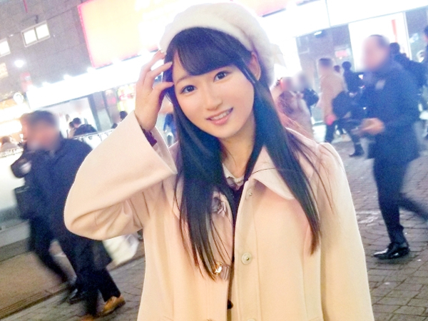 【初撮りスレンダー美少女】貧乳ちっぱい娘がパイパンま○こで感じまくり！男優のデカチンに喘ぎまくる激ハメSEX！スレンダーBODYを激しく揺らしてアクメ連発♥︎