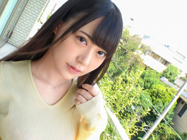 【素人美女のバキュームフェラ】美人な女の子が丁寧に愚息をご奉仕♡お返しは生挿入で可愛がっちゃう！気持ち良すぎて、もう止められない！！