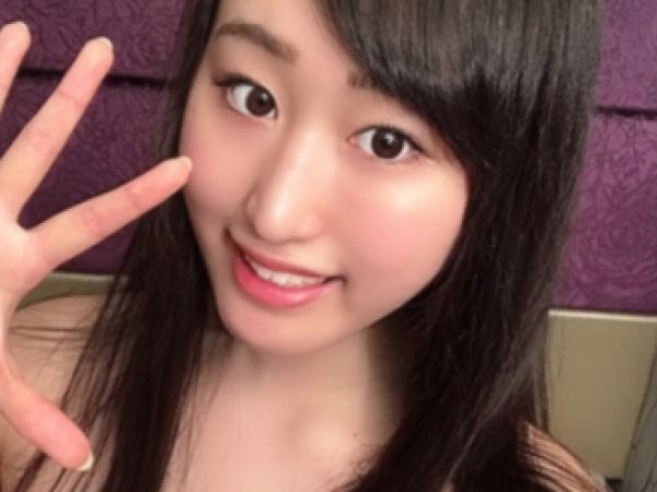 【地下アイドルの裏の顔】『ファンには内緒だよ…』清楚なふりして種付け交尾にハマる！膣奥で感じる濃厚セックスに夢中なアイドルがエロすぎる♪
